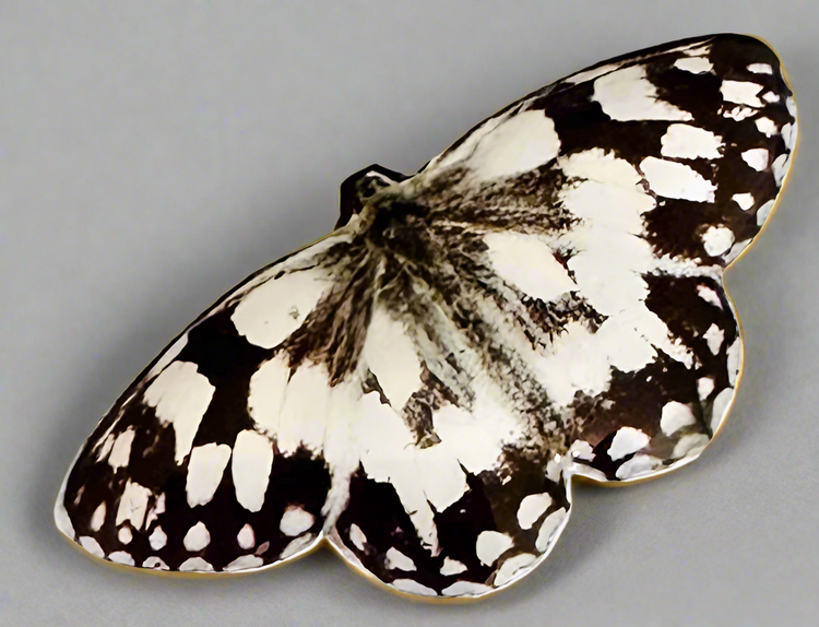 Marbled white Butterfly tin can Pin. British butterflies.Clouded Yellow,Peacock. butterflies from England.Enamel pin lapel brooch.Tin can