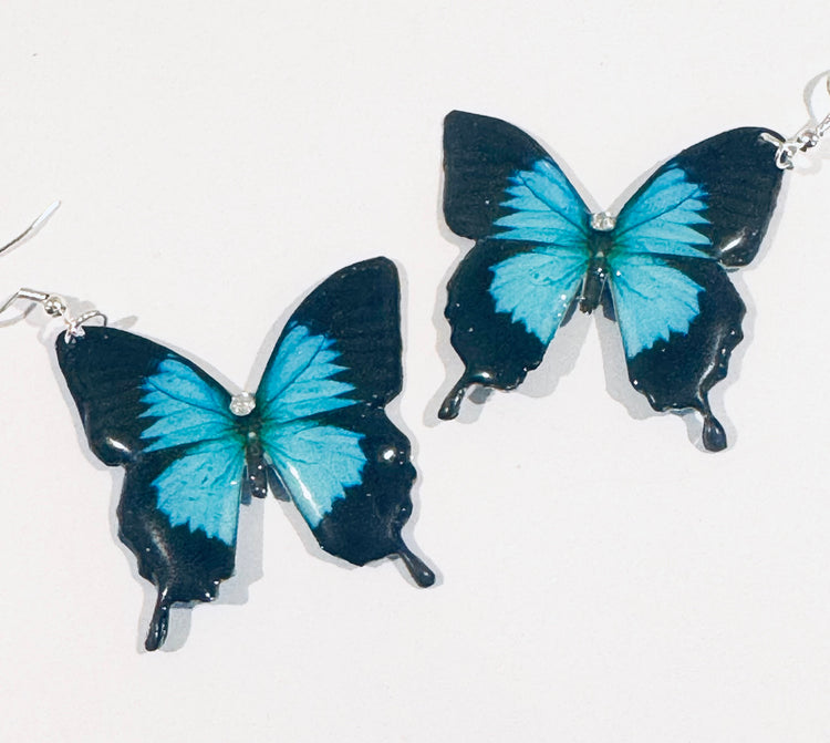 Monarch butterfly earrings. handcrafted