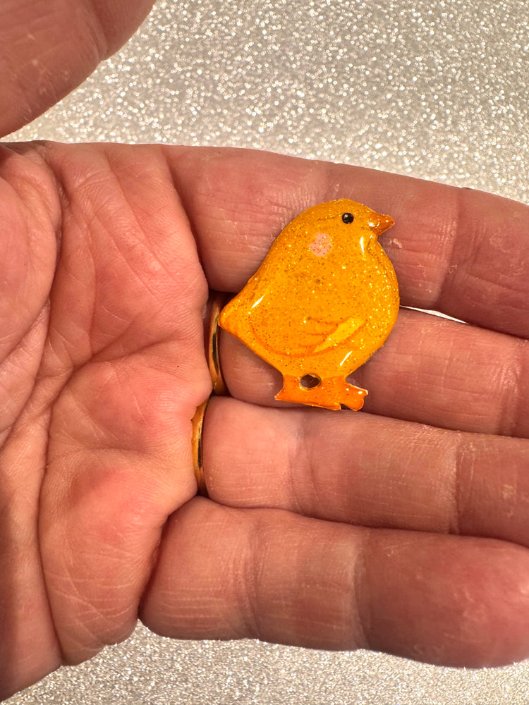 Chick pin, badge, brooch. Farmer's gift. Easter gift