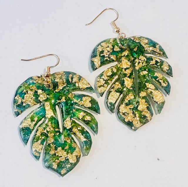 Monstera leaves earrings