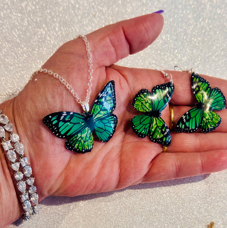 green butterfly handmade jewellery set made from tin cans
