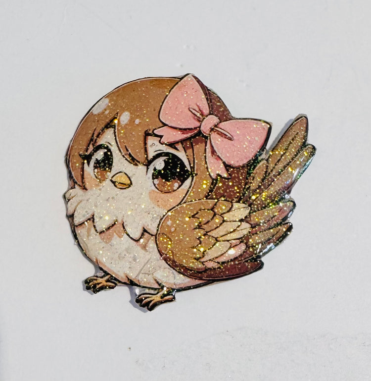 Cute Wren fridge magnet, enamel pin