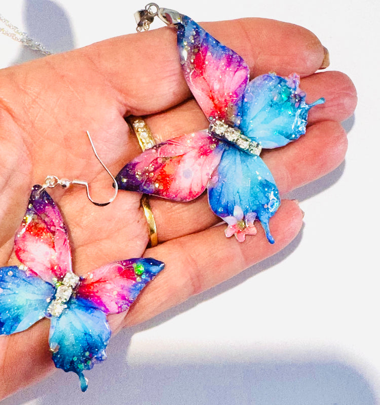 tin can butterfly earrings super pretty