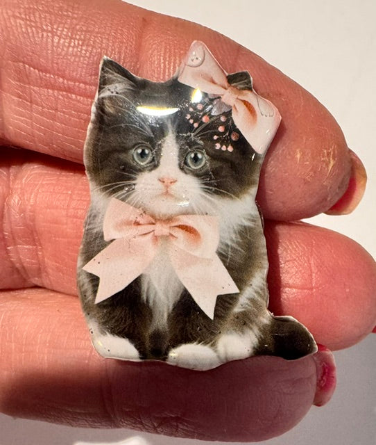 very Sweet Kittens Enamel Pins or magnets