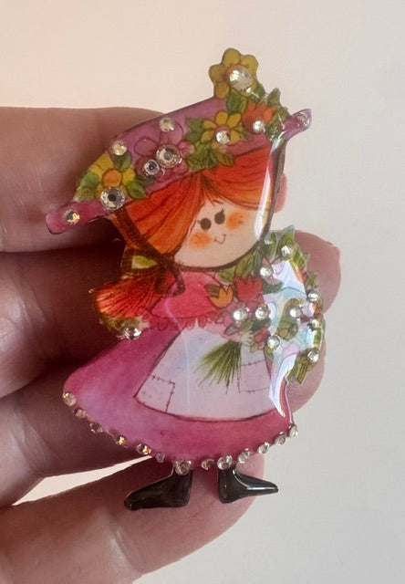 handmade very pretty vintage inspired brooch features a sweet old lady holding flowers