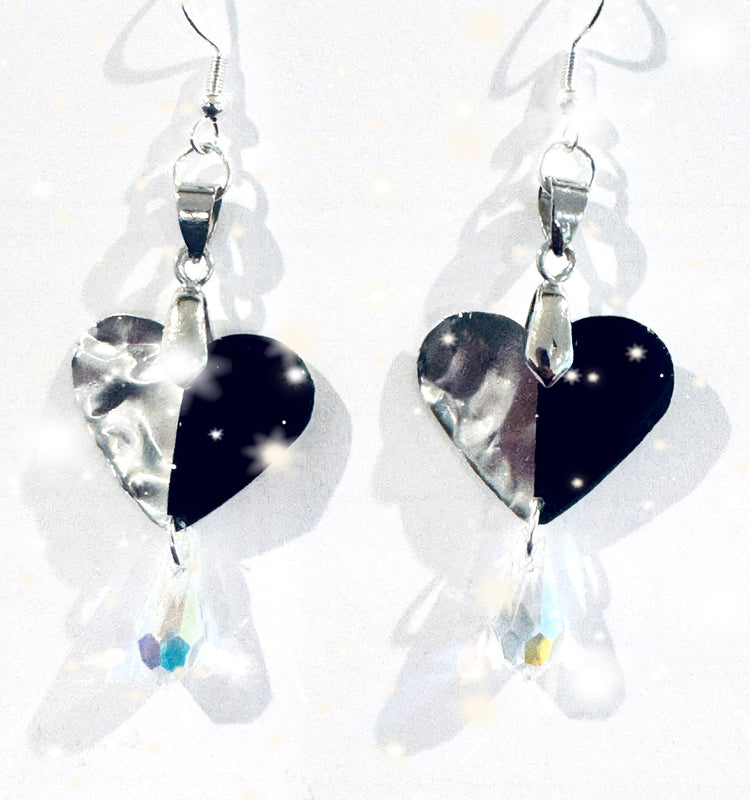 Beautiful handmade black and silver heart earrings and pendant.