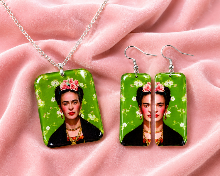 frida_kahlo_handmade_jewellery_reycled tin cans