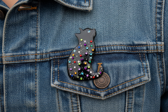 sparkly black cat brooch