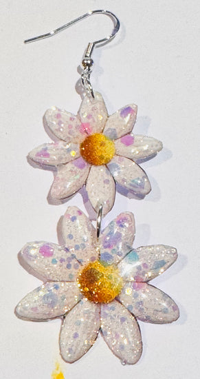 Statement daisy earrings
