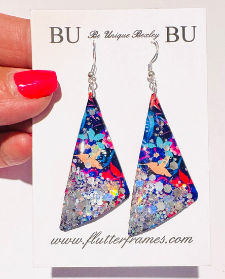 Blue tropical triangle earrings. By Flutterframes