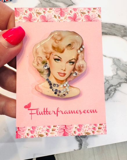 beautiful pink brooch handmade