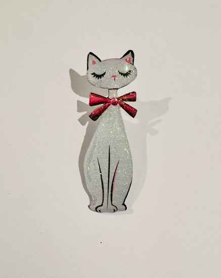 Pink Retro cat enamel pin – Handmade from Recycled Tin Cans – Eco-Frie ...