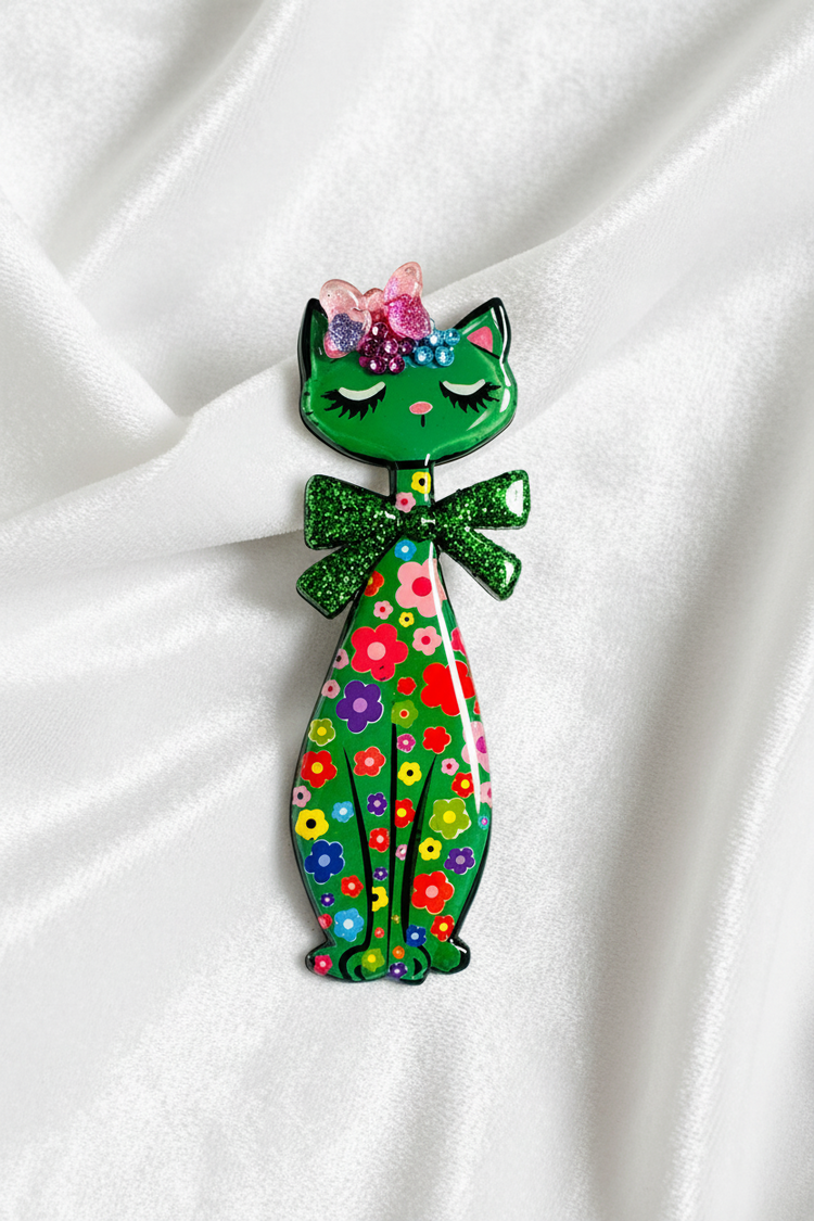 Retro green tall cat brooch