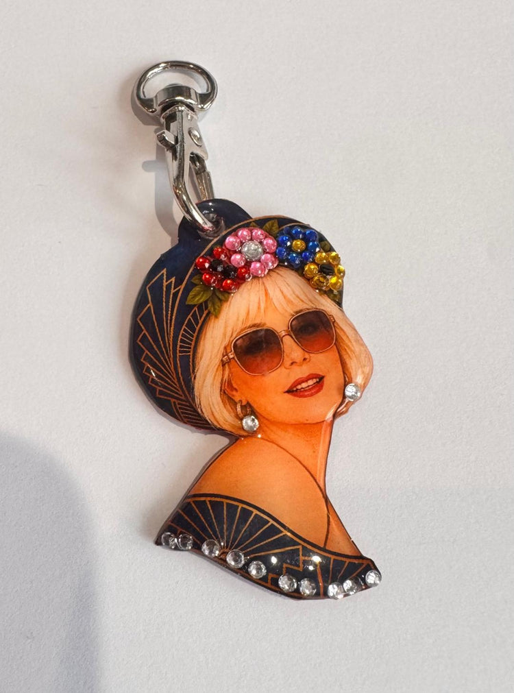 Art deco Flapper girl personalised cartoon photo pin