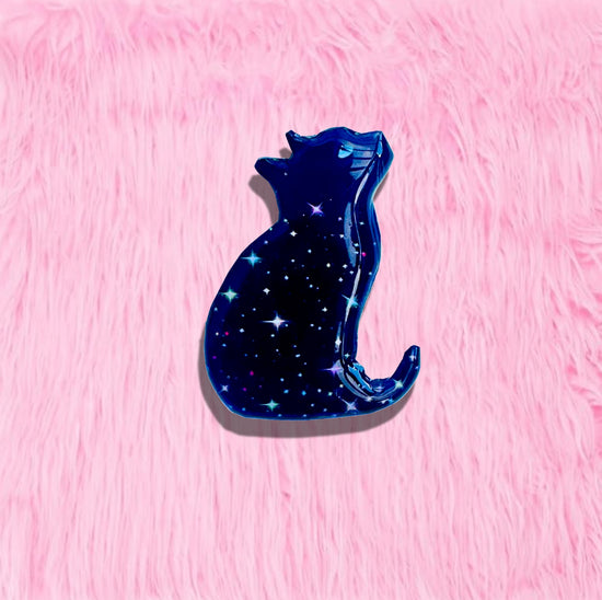 lucky black cat enamel pin/badge