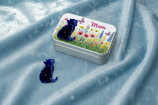 Personalised Decorative tin with 'Mum' and a black cat magnet, unique