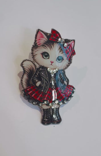 Punk Rocker cat brooch. Punky pin badge video