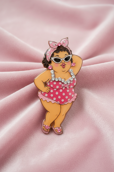 chubby retro bathing belle brooch