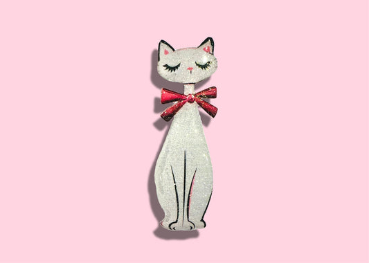 Pink Retro cat enamel pin – Handmade from Recycled Tin Cans – Eco-Friendly Cat Lover Gift