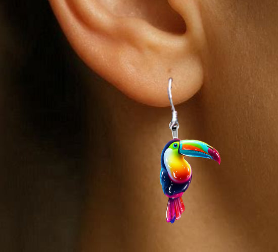Toucan drop earrings. Tropical