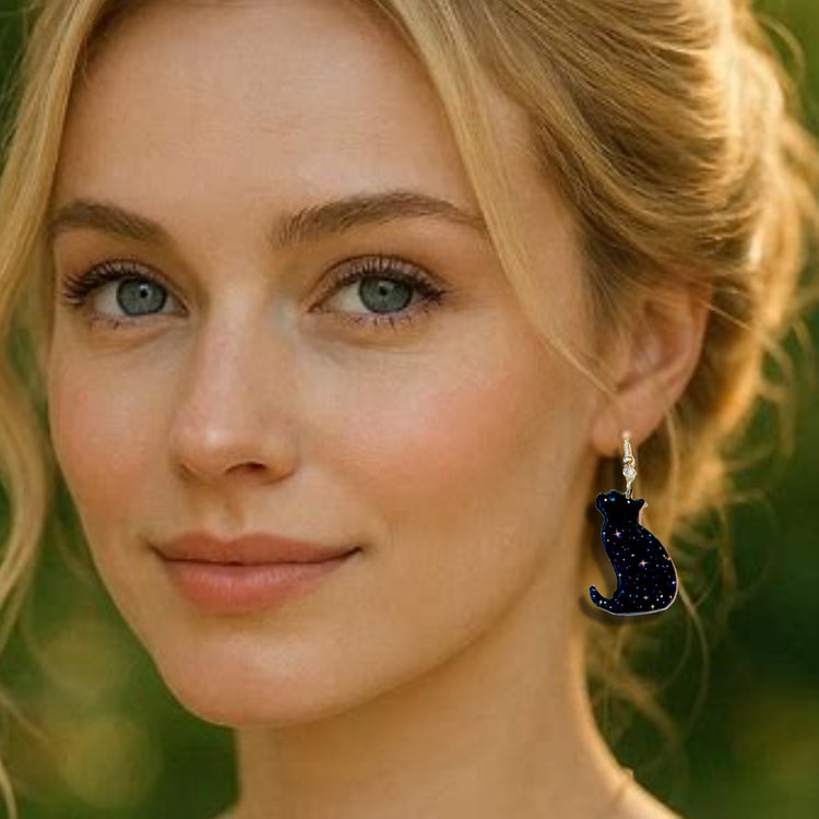  black cat-shaped dangle earrings