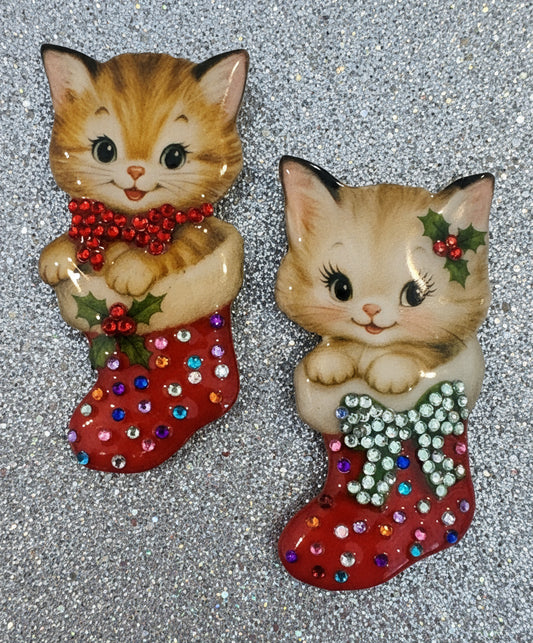 handmade retro Christmas illustration of kitten in a stocking  Brooch – Handmade Illustrated Jewellery from Recycled Tin Cans – Eco-Friendly Gift